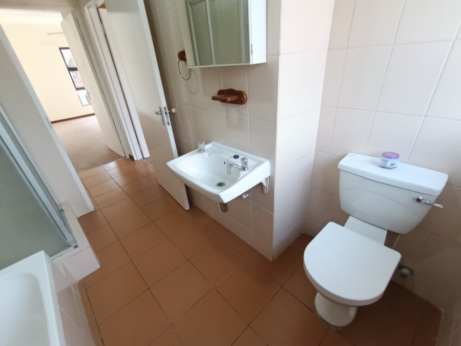 2 Bedroom Property for Sale in Langenhovenpark Free State